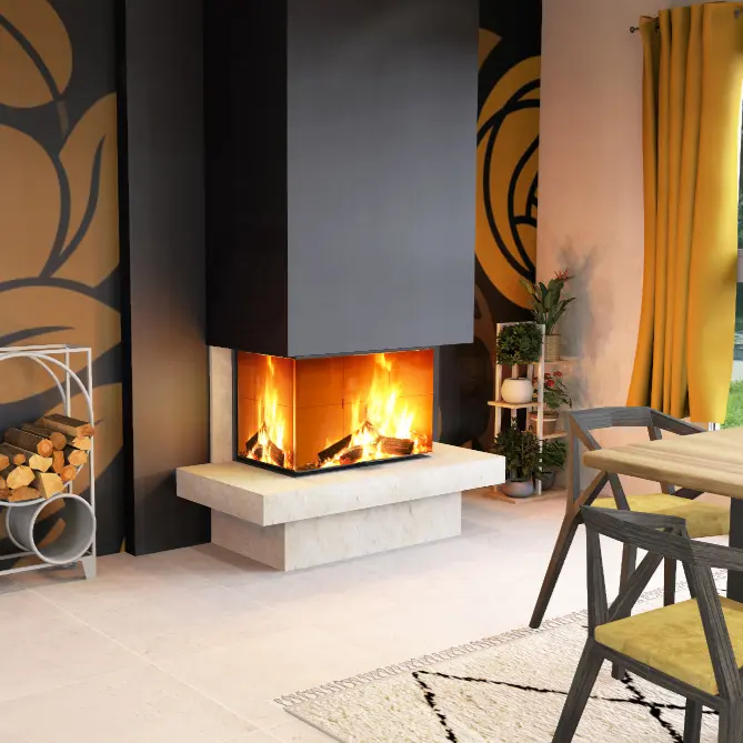 Cheminée moderne trois faces : design et confort intérieur Cheminée moderne à trois faces avec flammes sur socle en marbre dans un salon au design jaune et noir élégant.